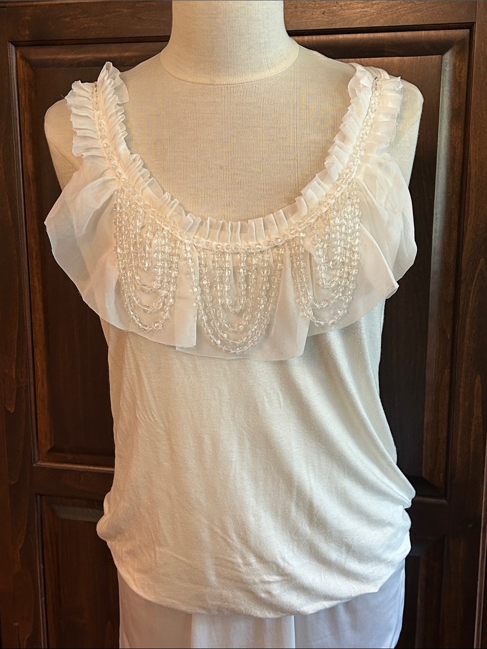 Moa Moa Sz XL Sleeveless White Ruffled Beaded Bob Women's Blouson Top